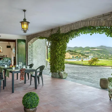 Paola 10 By Marche Willa *