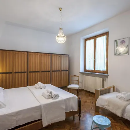 Paola 10 By Marche *