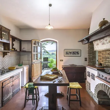 Paola 10 By Marche Willa